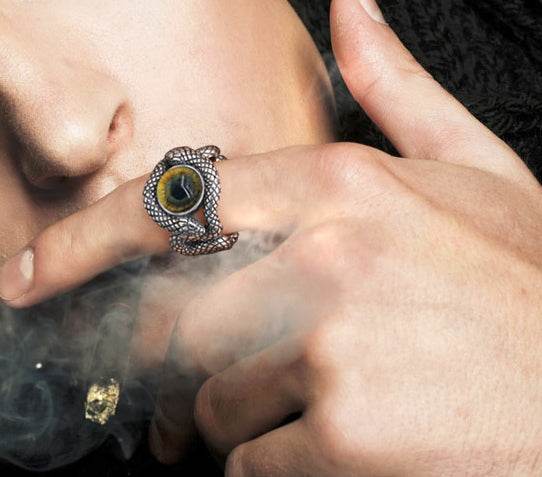 Men's unique medusa's eye snake sterling silver ring - MOWTE