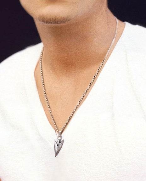 Men's vintage sterling silver small arrow pendant necklace - MOWTE