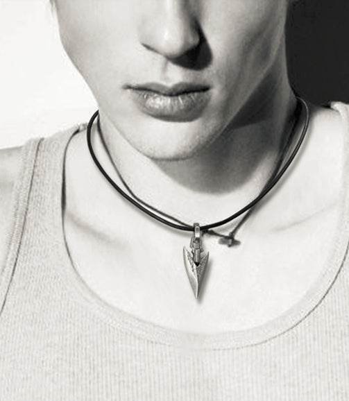 Men's vintage sterling silver small arrow pendant necklace - MOWTE