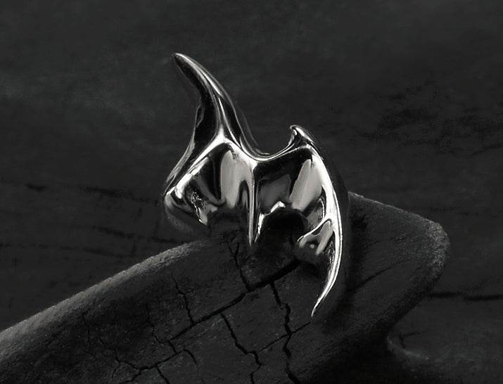 Alien ear stud - MOWTE