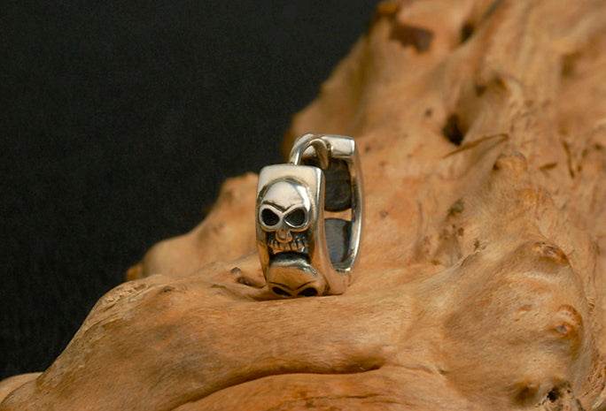 Men's fashion skull ear stud - MOWTE