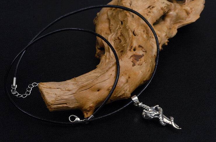 Dragon pendant - MOWTE