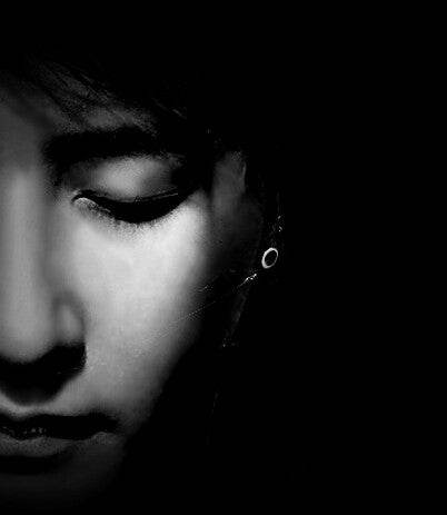 Black Stone Earrings - MOWTE